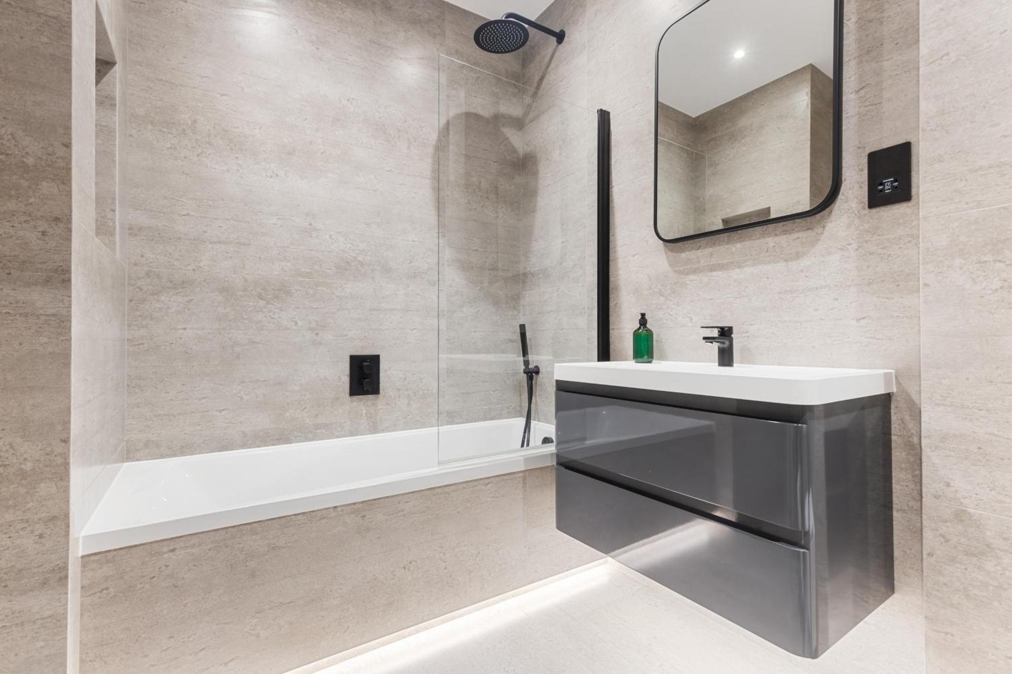 1bed 1bath 4ppl - 1min Russel Square Tube Appartamento
